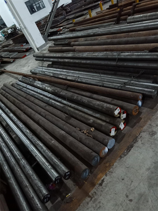 STEEL ROUND BAR